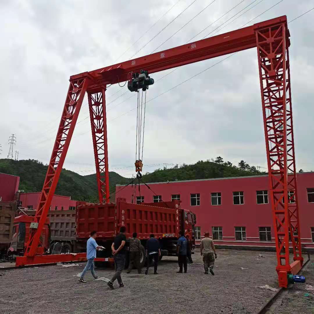 單梁花架門式起重機(jī).jpg